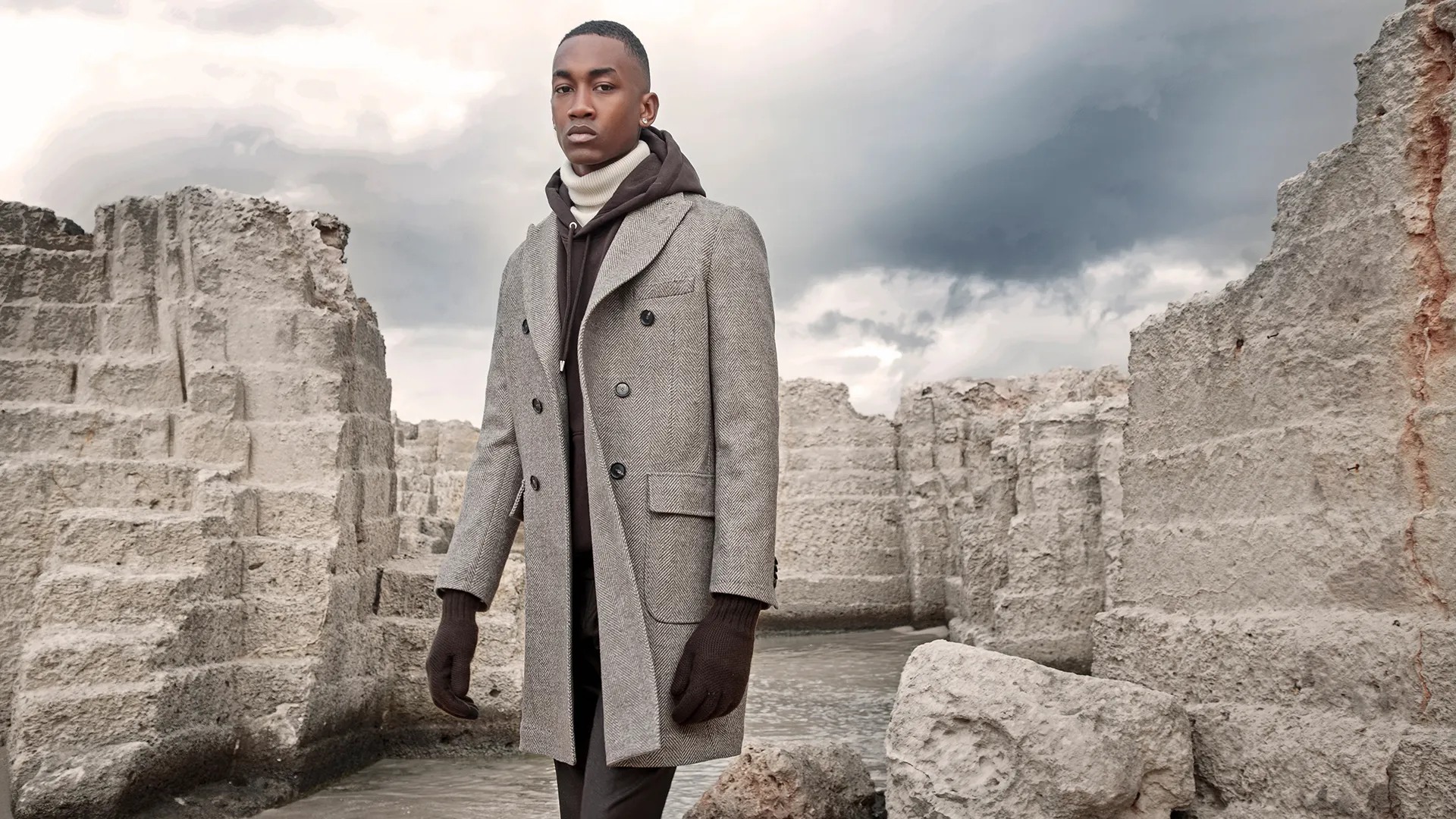 <p>
	Autumn - Winter 25/26 collections</p>
